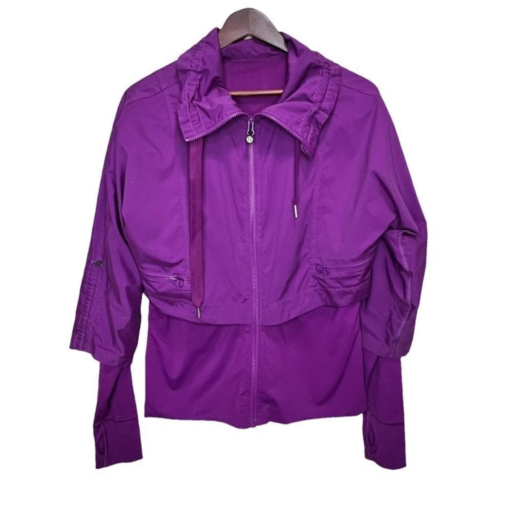 Lululemon Seek the Peak Jacket Size 10 Activewear Sporty